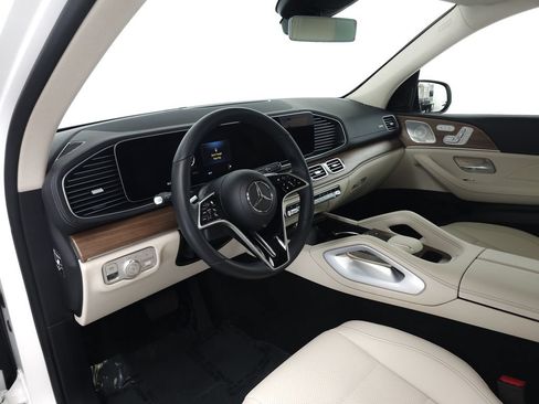 Certified 2026 Mercedes-Benz GLE 350 4MATIC image 9