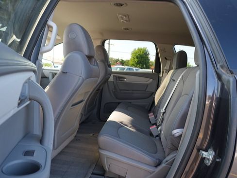 Used 2016 Chevrolet Traverse LS AWD/4WD image 18