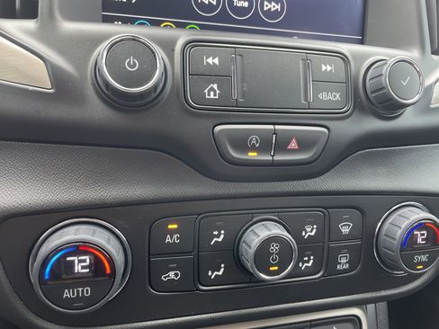 Used 2023 GMC Terrain Denali w/ LPO, Floor Liner Package image 27