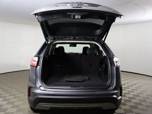 Used 2022 Ford Edge SEL w/ Convenience Package image 14