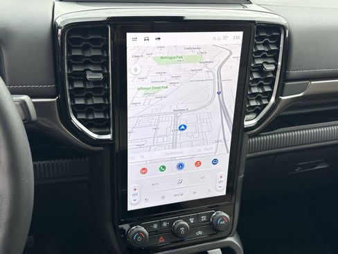 New 2025 Ford Ranger Lariat w/ FX4 Off-Road Package image 5