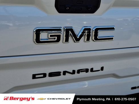 Certified 2023 GMC Sierra 1500 Denali w/ Technology Package AWD/4WD image 32