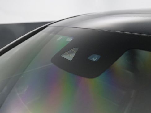 Used 2017 Mercedes-Benz C 300 4MATIC Sedan image 12