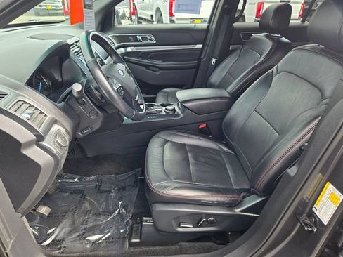 Used 2016 Ford Explorer Sport w/ Equipment Group 401A AWD/4WD image 10
