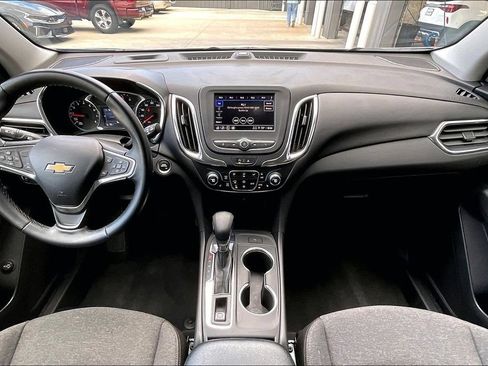 Used 2024 Chevrolet Equinox LT FWD image 15