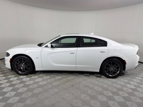 Used 2018 Dodge Charger GT image 8