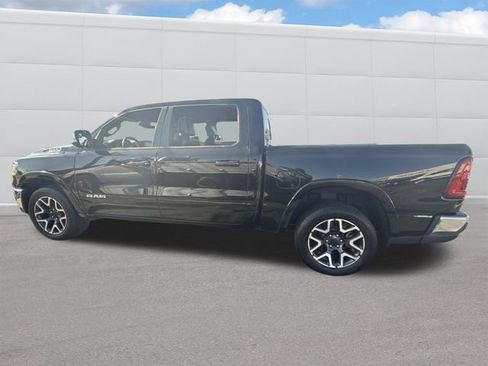 Used 2025 RAM 1500 Laramie AWD/4WD image 2