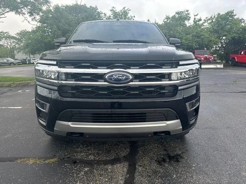Used 2023 Ford Expedition Limited AWD/4WD image 9