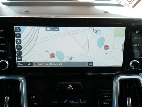 Certified 2023 Kia Sorento SX Prestige image 30