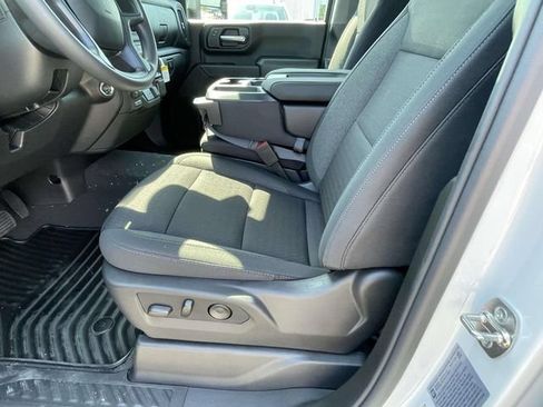 New 2026 Chevrolet Silverado 2500 Custom w/ Custom Value Package AWD/4WD image 12