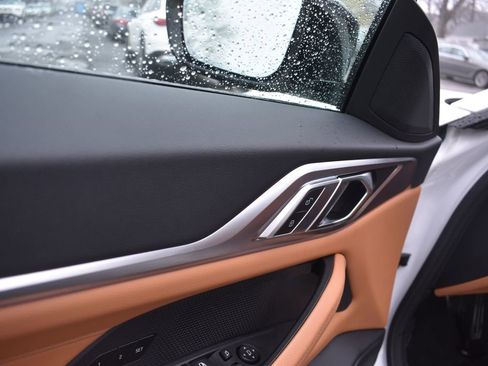 Used 2023 BMW i4 eDrive40 w/ M Sport Package image 14