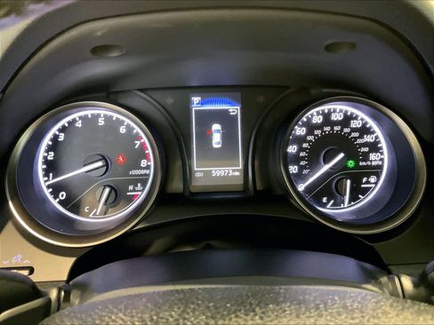 Used 2023 Toyota Camry SE image 22