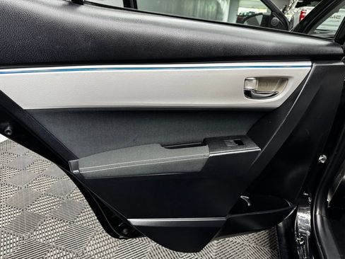 Used 2016 Toyota Corolla LE image 45