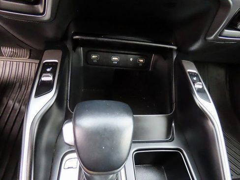 Used 2022 Kia Sorento EX w/ Panoramic Sunroof Package image 27