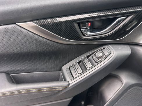 Used 2018 Subaru Crosstrek 2.0i Limited image 10