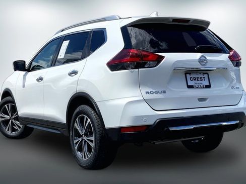 Used 2019 Nissan Rogue SV w/ Premium Package AWD/4WD image 10