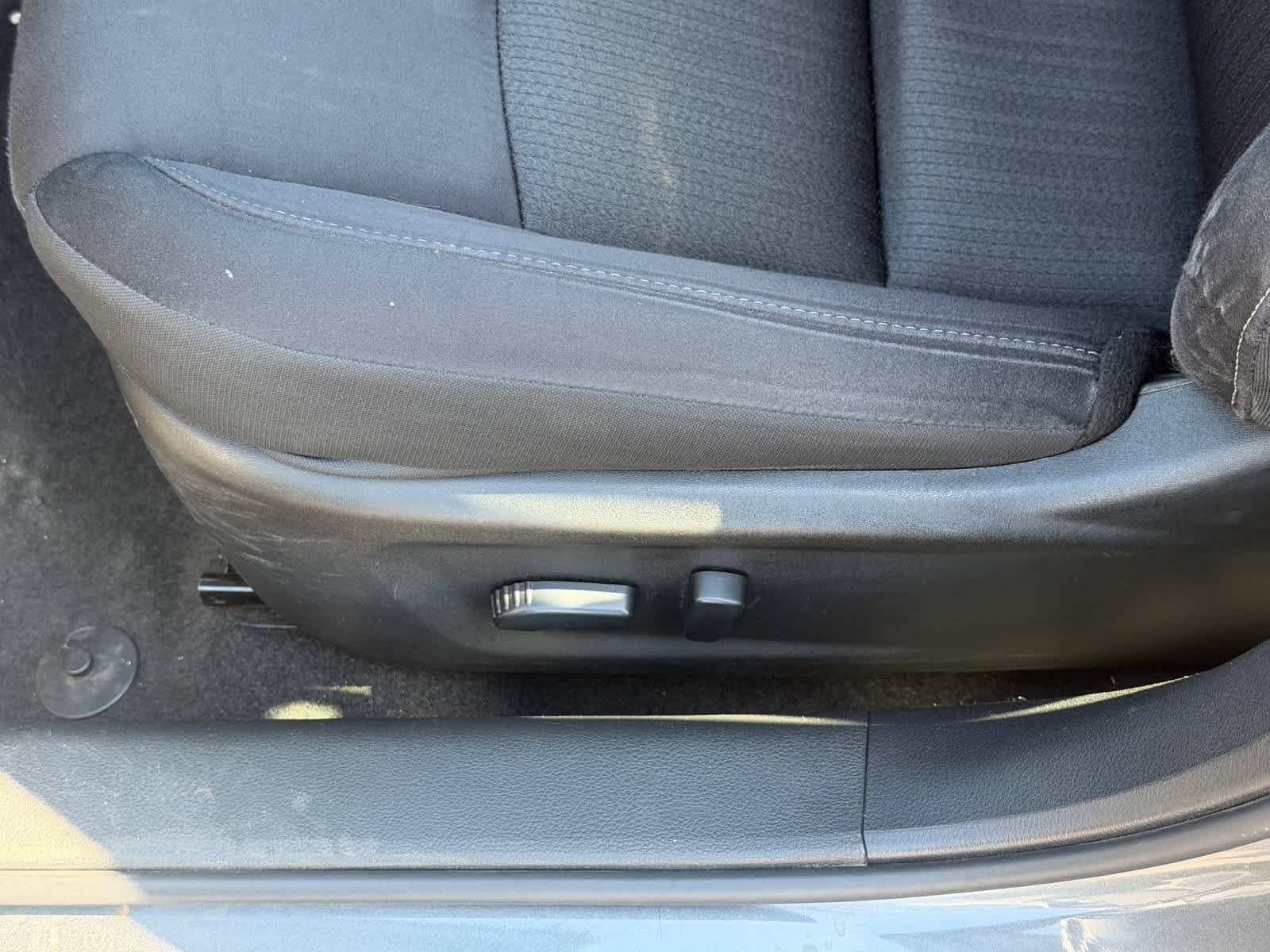 Certified 2025 Nissan Altima 2.5 SV FWD image 10