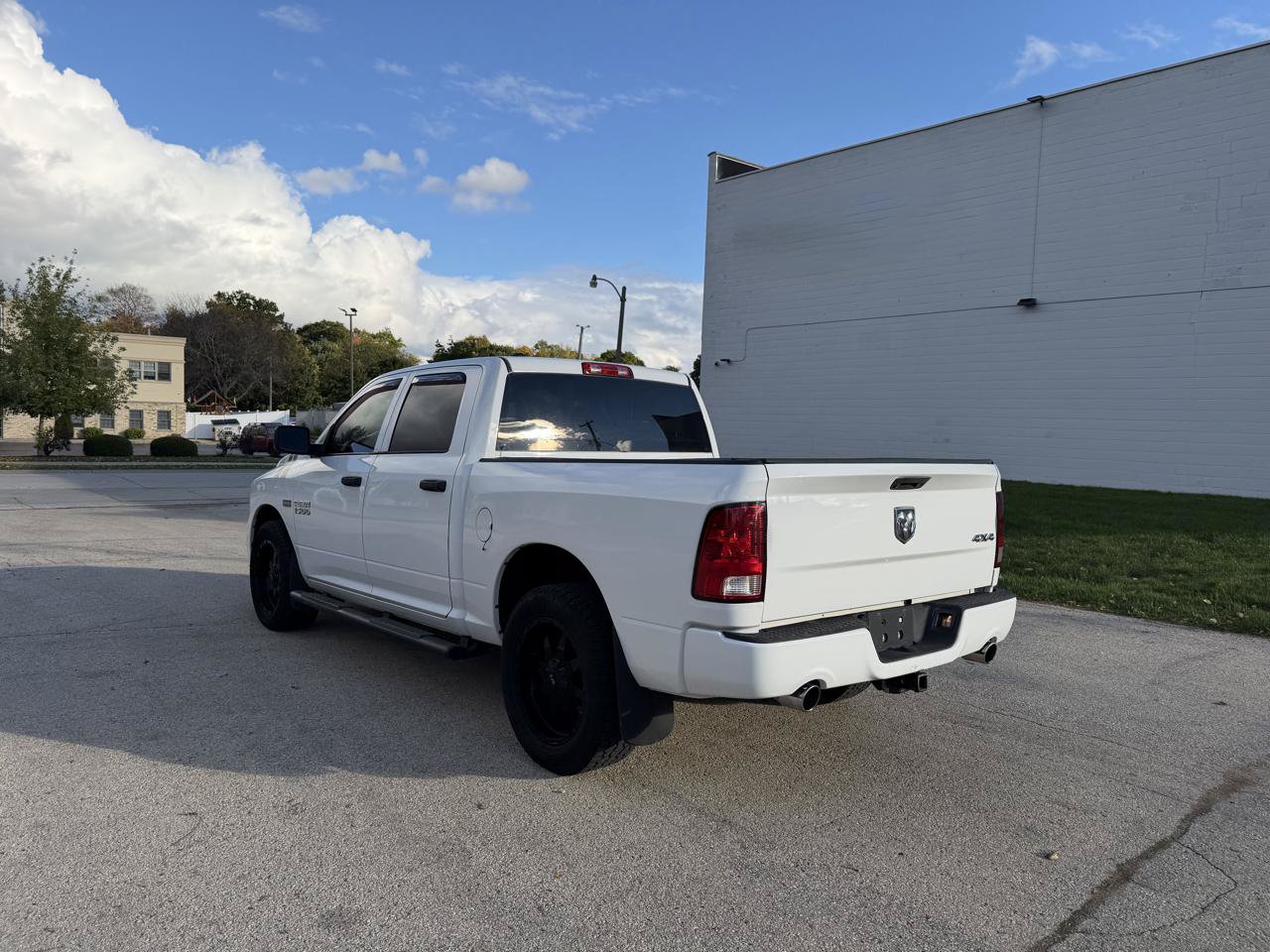 Used 2016 RAM 1500 Express w/ Popular Equipment Group AWD/4WD image 5