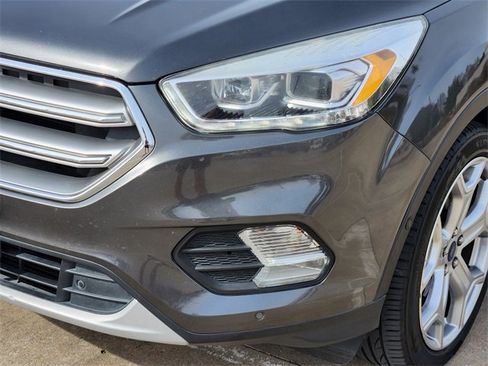 Used 2017 Ford Escape Titanium w/ Equipment Group 301A image 9