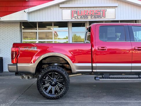 Used 2022 Ford F250 King Ranch w/ FX4 Off-Road Package AWD/4WD image 11