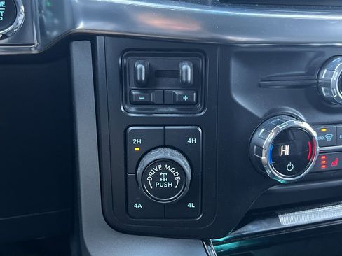 Used 2021 Ford F150 Lariat image 25