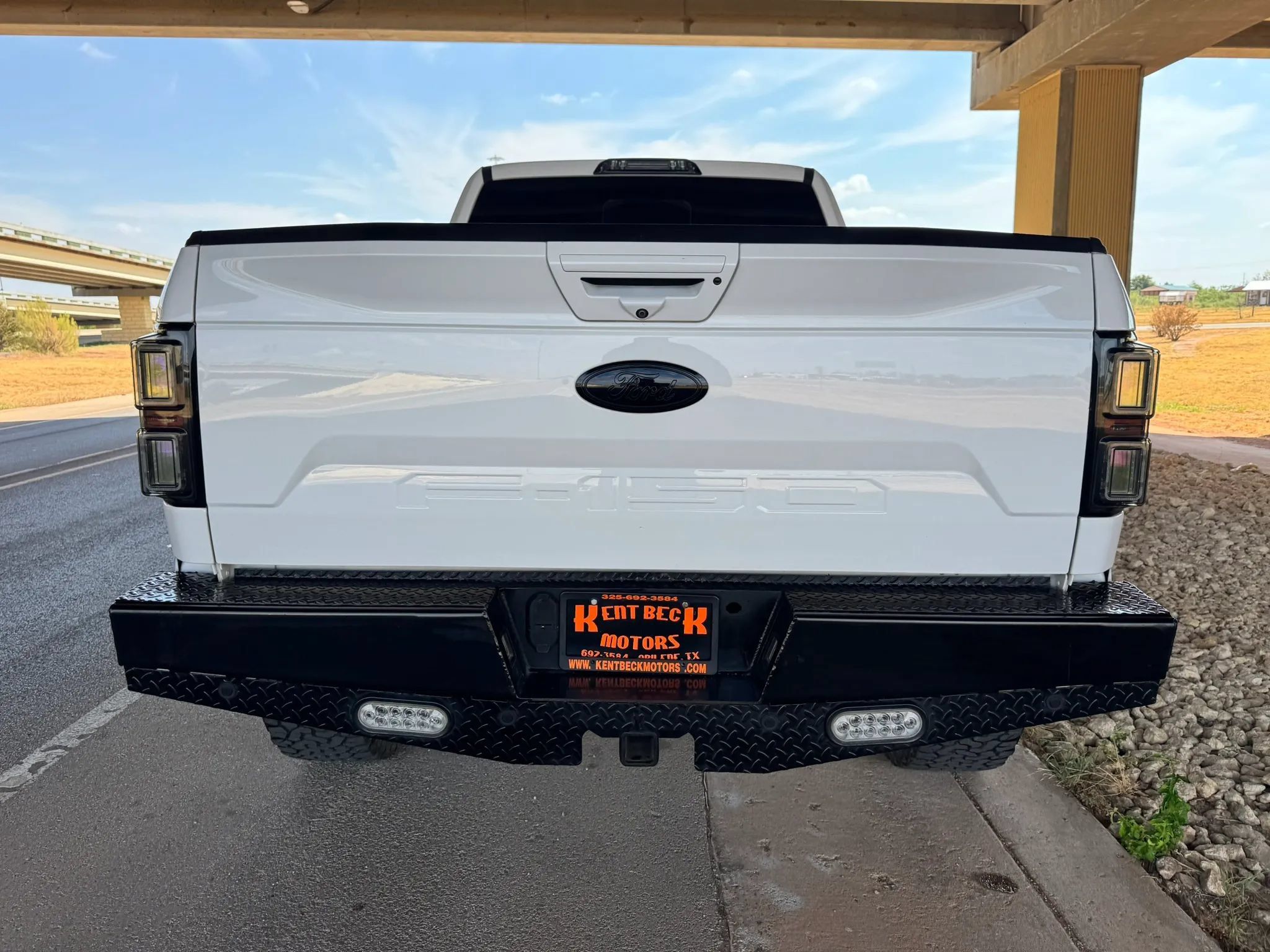 Used 2019 Ford F150 Lariat AWD/4WD image 4