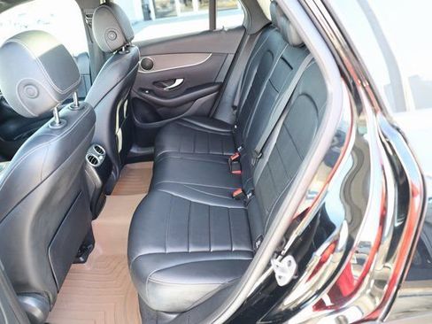 Used 2022 Mercedes-Benz GLC 300 4MATIC image 41