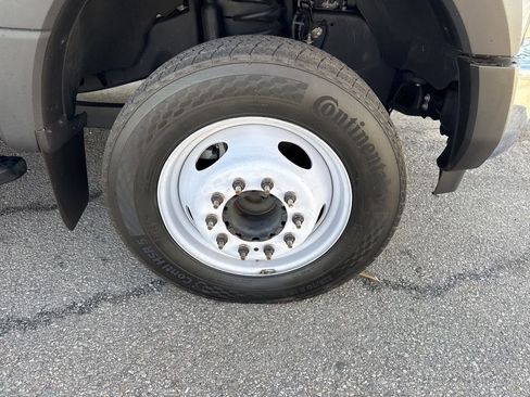 Used 2019 Ford F450 XL w/ XL Value Package RWD image 4