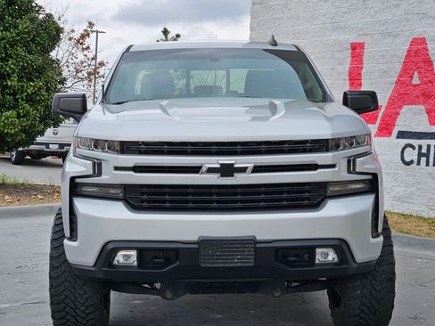 Used 2020 Chevrolet Silverado 1500 RST image 2