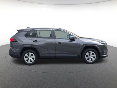 Used 2023 Toyota RAV4 LE AWD/4WD image 6