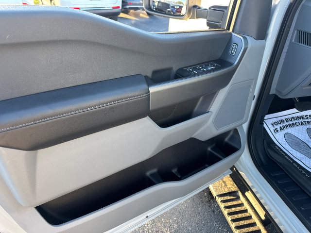 Certified 2025 Ford F250 XL w/ STX Appearance Package AWD/4WD image 11