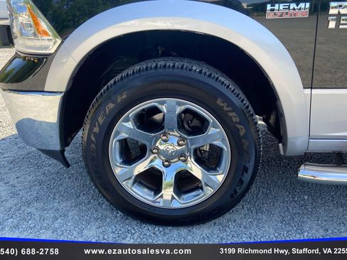 Used 2016 RAM 1500 Laramie w/ Convenience Group AWD/4WD image 10
