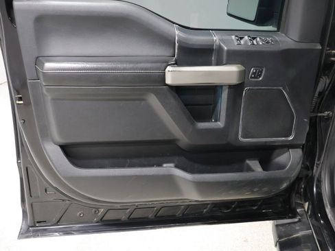 Used 2018 Ford F150 Lariat w/ Equipment Group 502A Luxury AWD/4WD image 13
