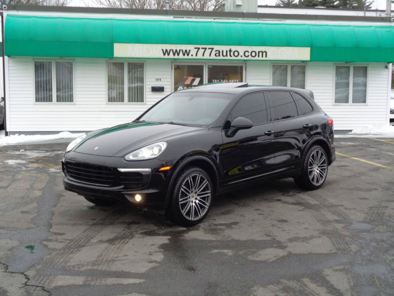 Used 2016 Porsche Cayenne AWD/4WD image 10