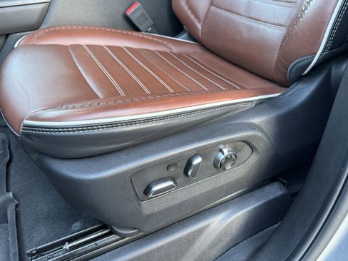 Used 2024 GMC Sierra 1500 Denali Ultimate image 5