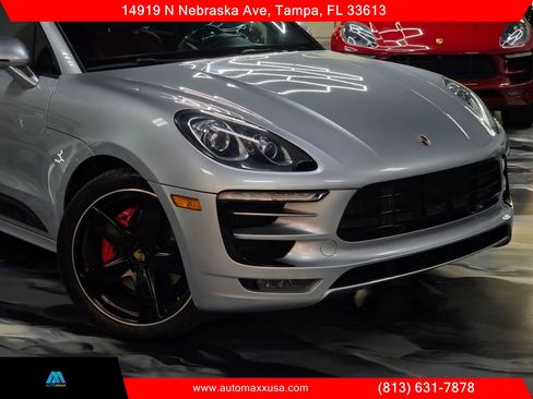 Used 2015 Porsche Macan Turbo image 5