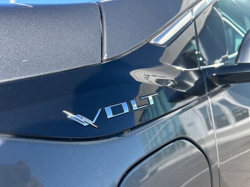 Used 2016 Chevrolet Volt Premier w/ Driver Confidence Package image 13