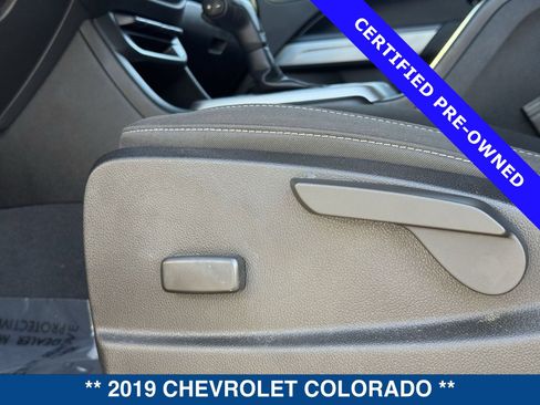 Used 2019 Chevrolet Colorado LT w/ LT Convenience Package image 29