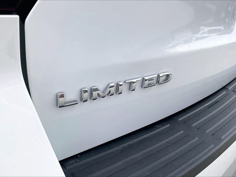 Used 2023 Ford Expedition Limited RWD image 30