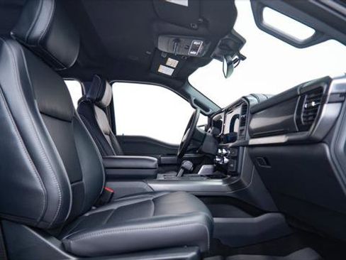 Used 2025 Ford F150 Lariat w/ Equipment Group 502A High image 32