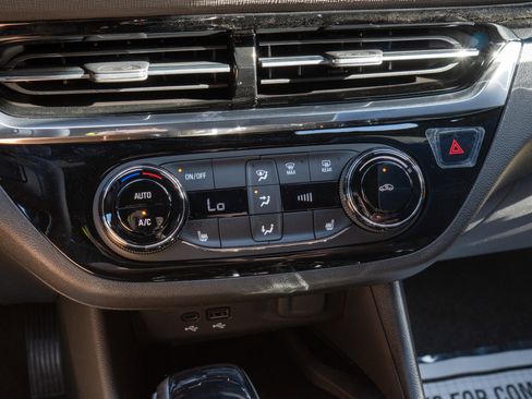 New 2026 Buick Envista Sport Touring w/ Convenience I Package FWD image 22