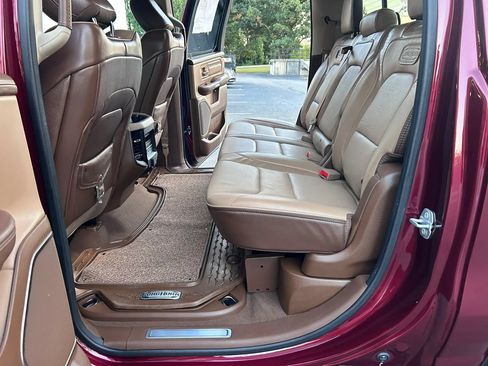 Used 2019 RAM 1500 Limited AWD/4WD image 46