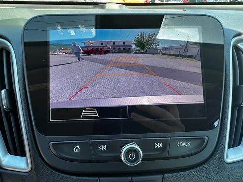 Used 2023 Chevrolet Malibu LT FWD image 19