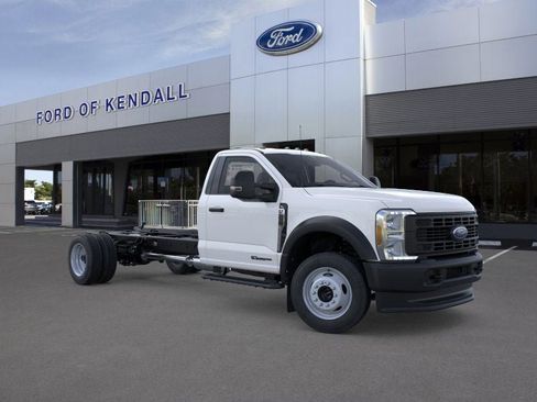 New 2026 Ford F550 4x4 Regular Cab Super Duty image 7