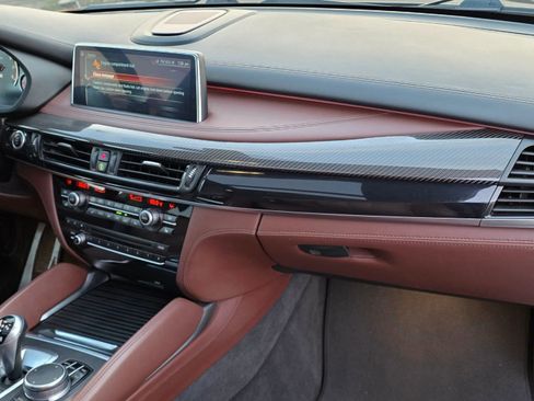 Used 2017 BMW X5 M w/ Executive Package image 18