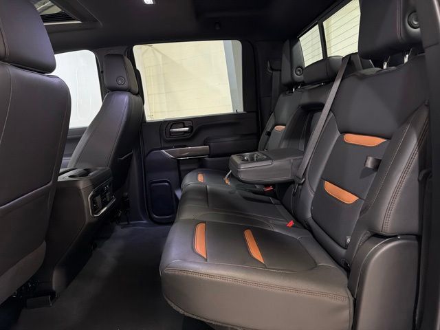 Used 2023 GMC Sierra 2500 AT4 w/ AT4 Preferred Package AWD/4WD image 22