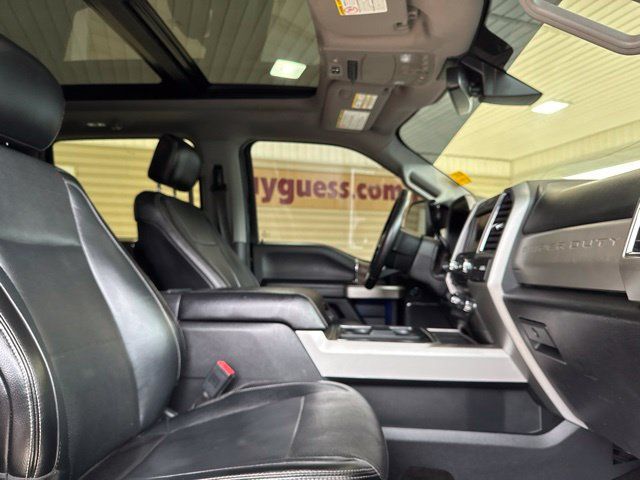 Used 2018 Ford F250 Lariat w/ Lariat Ultimate Package AWD/4WD image 28