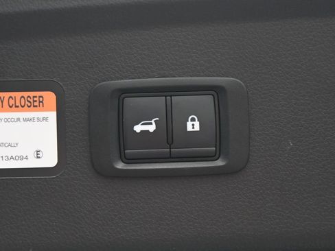 Used 2025 Mitsubishi Eclipse Cross SE AWD/4WD image 27