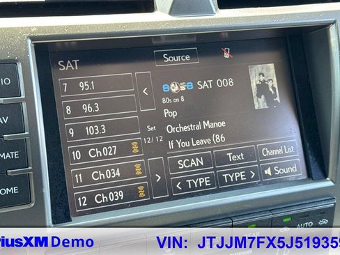 Used 2018 Lexus GX 460 Luxury w/ Preferred Accessory Package AWD/4WD image 53