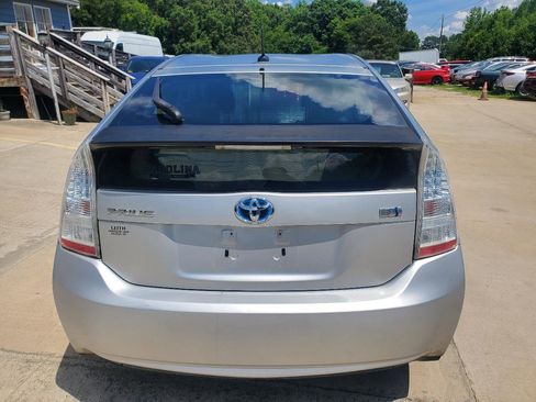 Used 2011 Toyota Prius Two FWD image 10